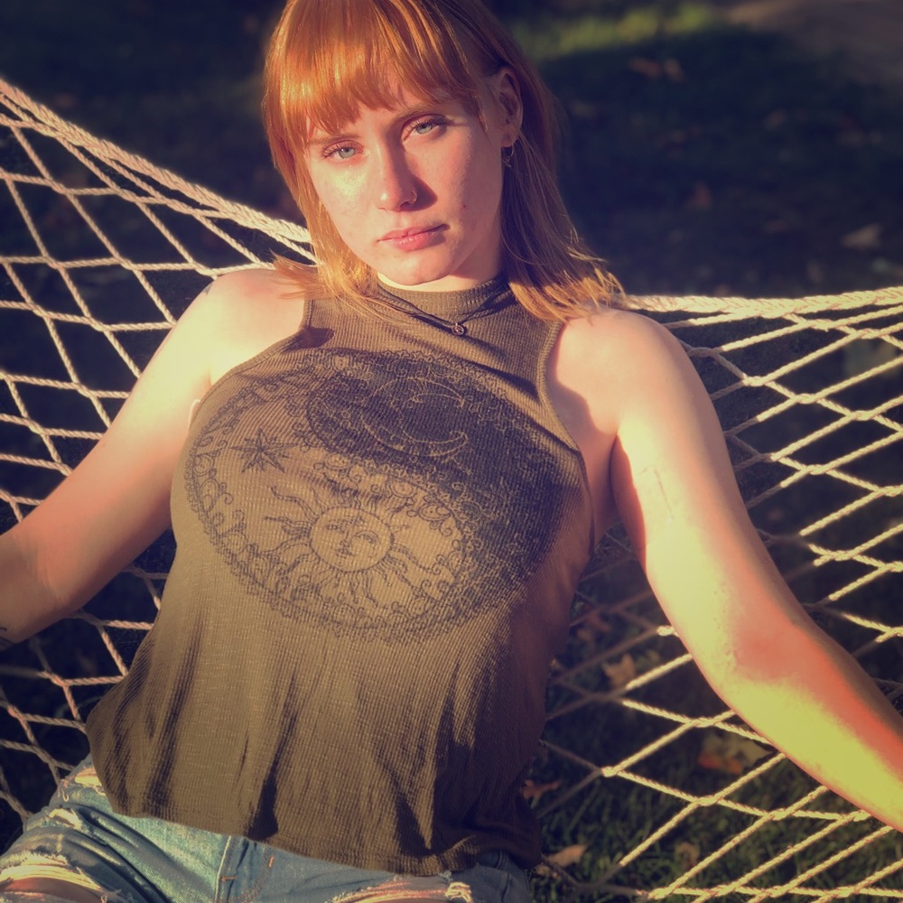 Razor back tank top